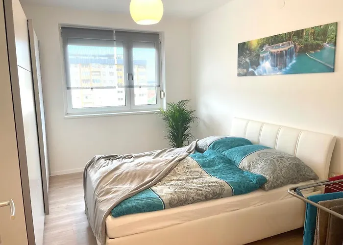 Modern Havanna 6 Person Γκρατς